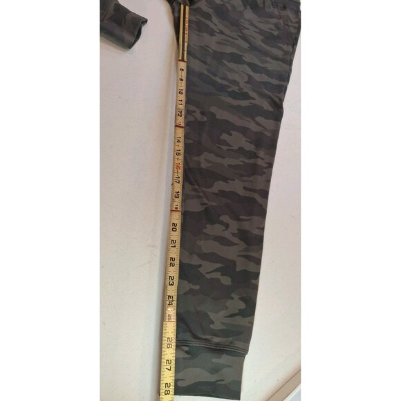 Zyia Active Size M Green Camo Unwind Joggers Pants Running Yoga Activewear - Picture 5 of 9
